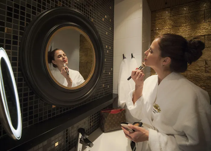 Aateli Hillside Hotel