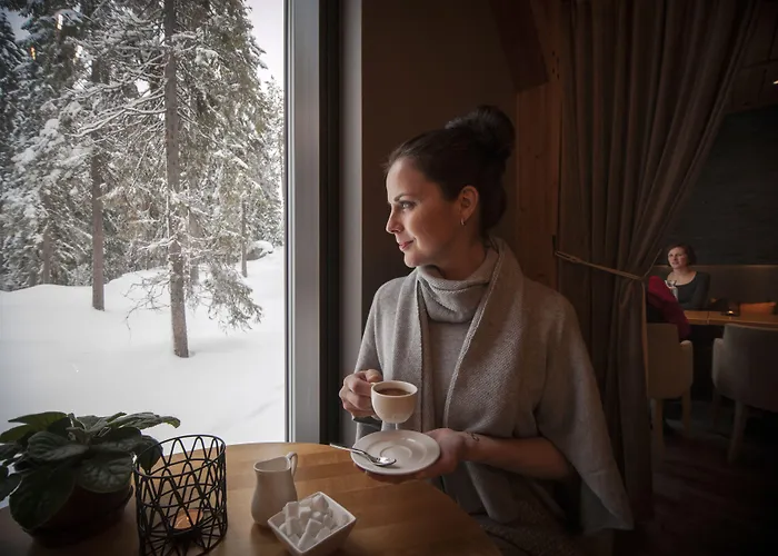 Aateli Hillside Hotel 4*