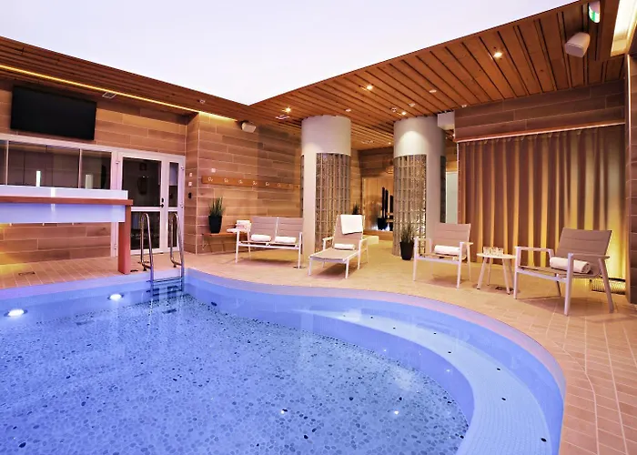 Hotel Aateli Hillside